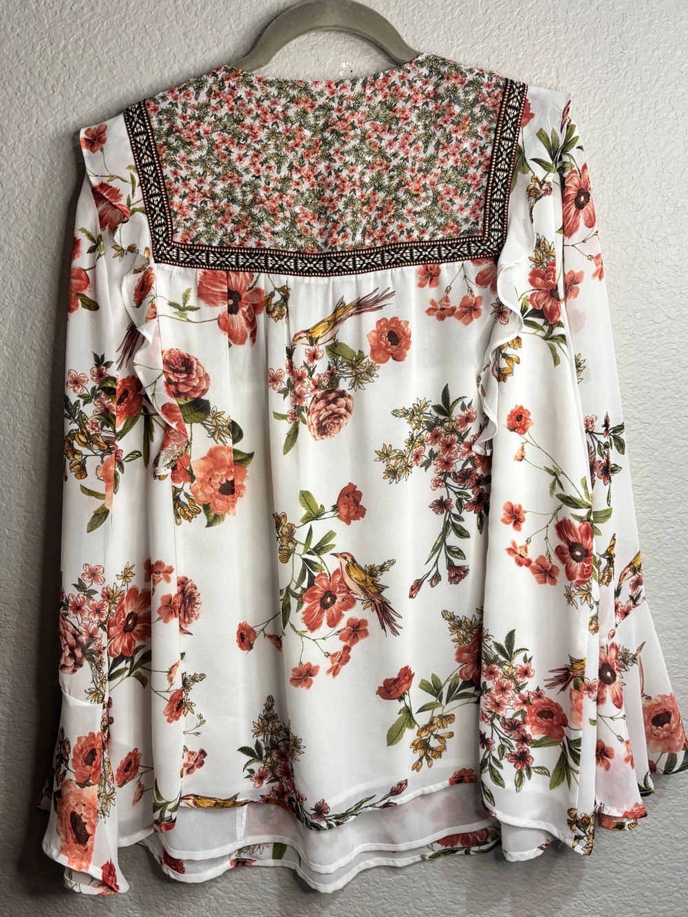 Boho Floral V-Neck Peasant Blouse in Ivory and Coral - Picture 4 of 5